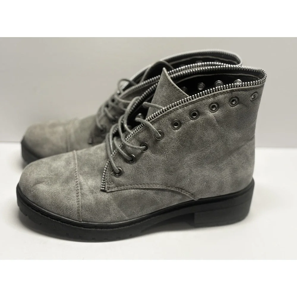 Qupid Bootie Women's Gray Zip‎ Grunge Boots Size 6.5